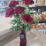 XOXO Red Vase W 5 Carnations